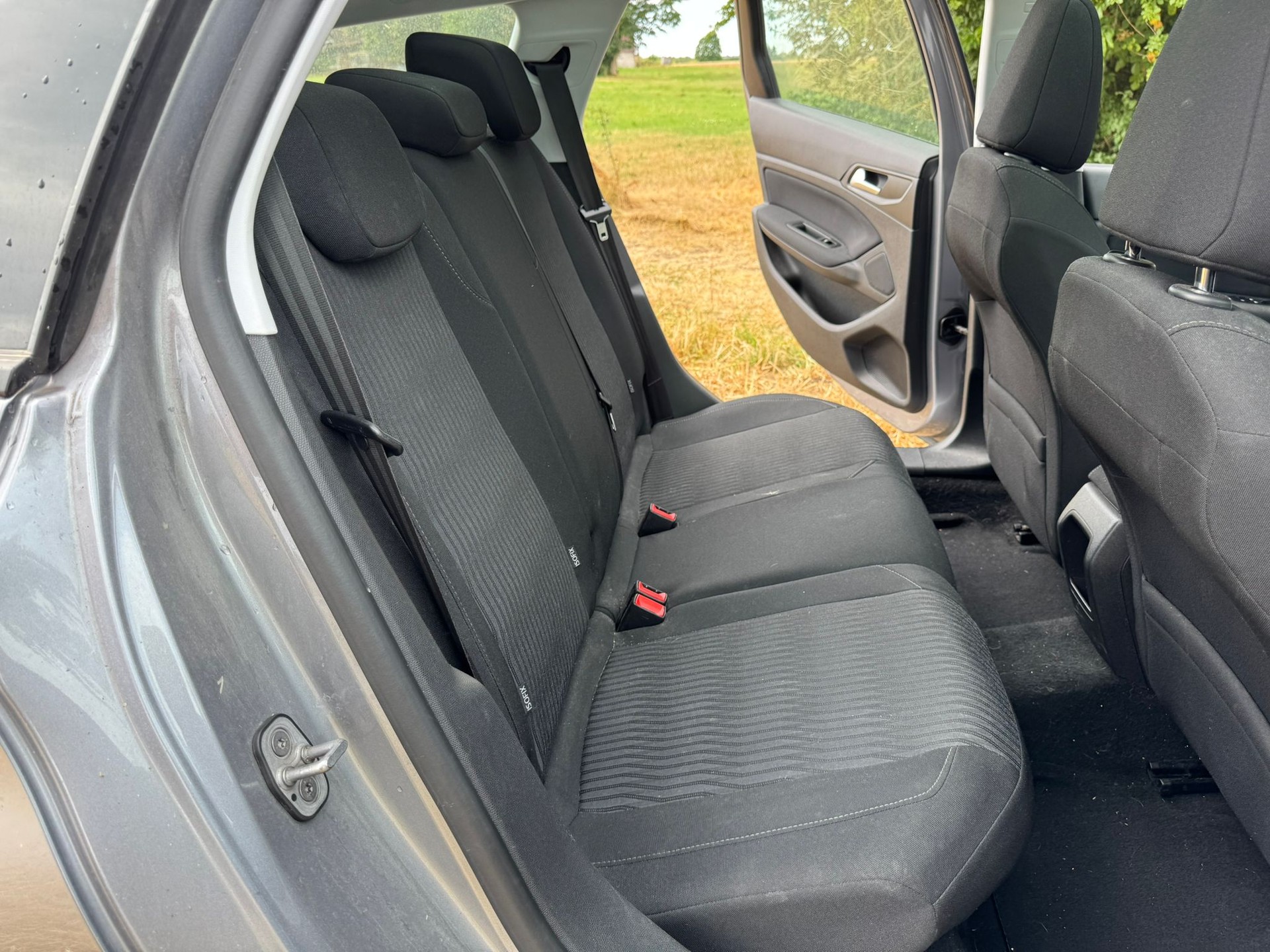 PEUGEOT 308 SW 1.2 THP Active-image-15