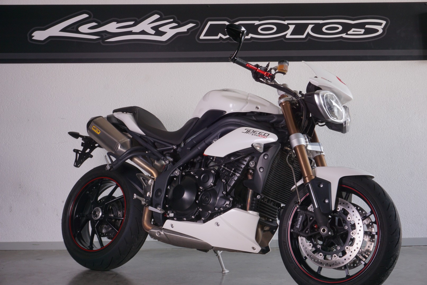 TRIUMPH Speed Triple 1050 ABS-image-4