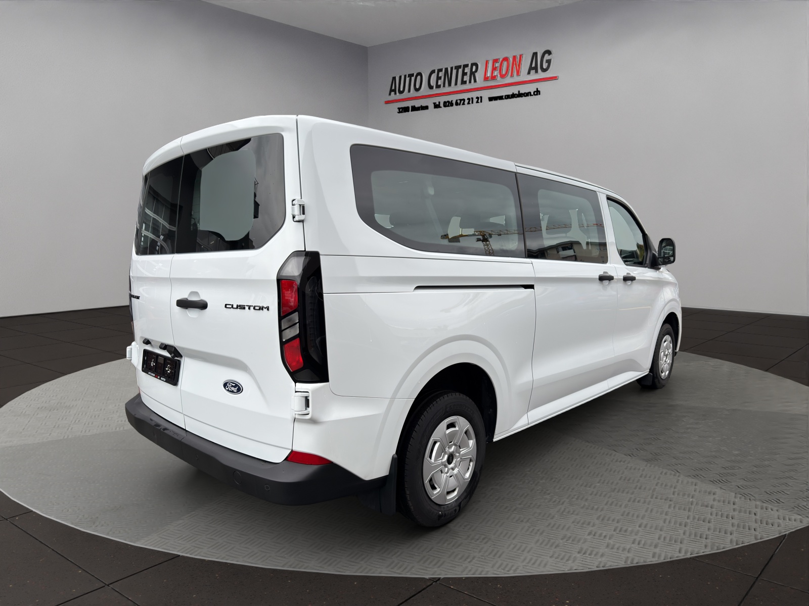 FORD Transit Custom Combi 320 L2H1 Trend Automat-image-5