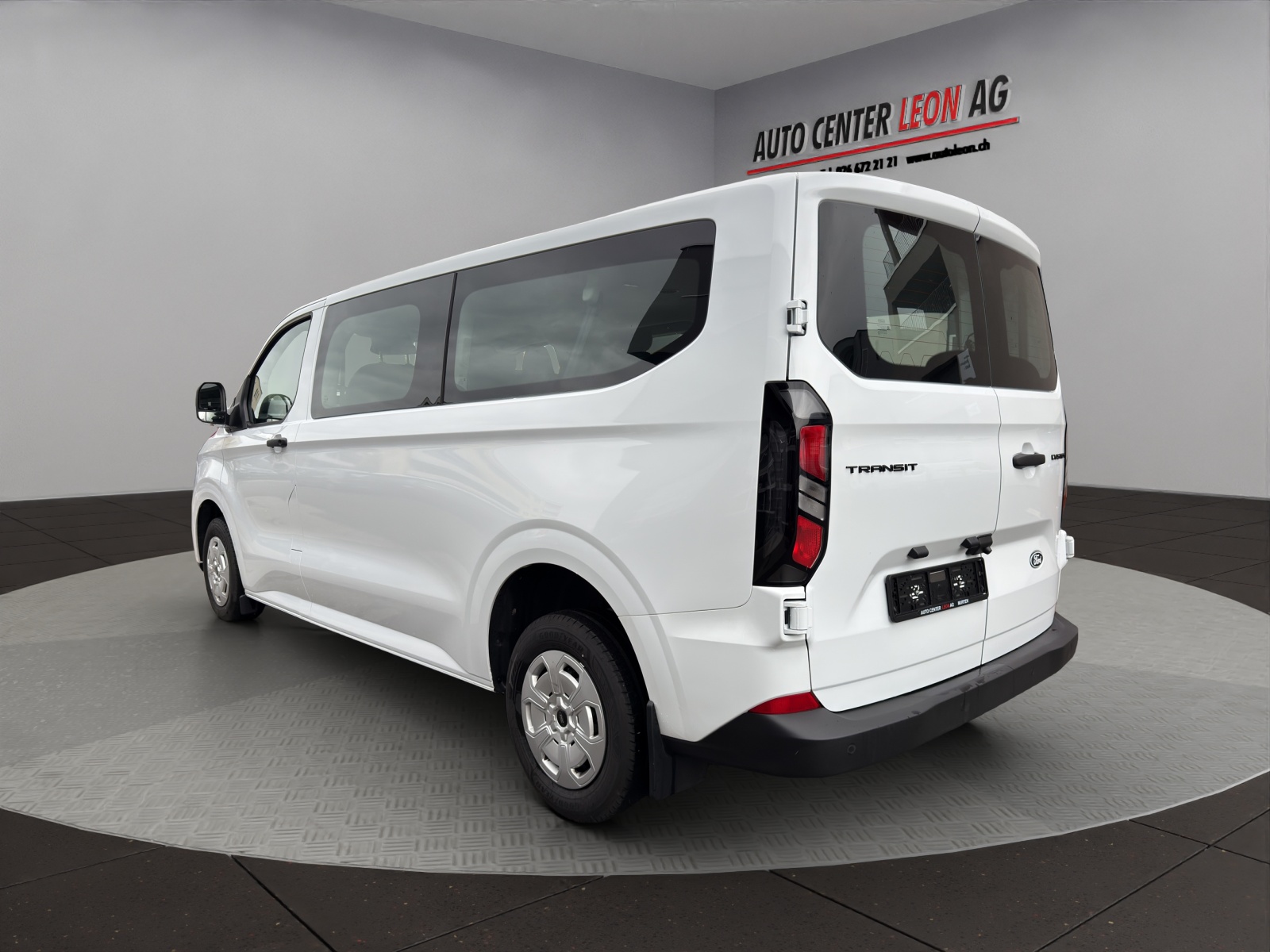 FORD Transit Custom Combi 320 L2H1 Trend Automat-showroom-element-3