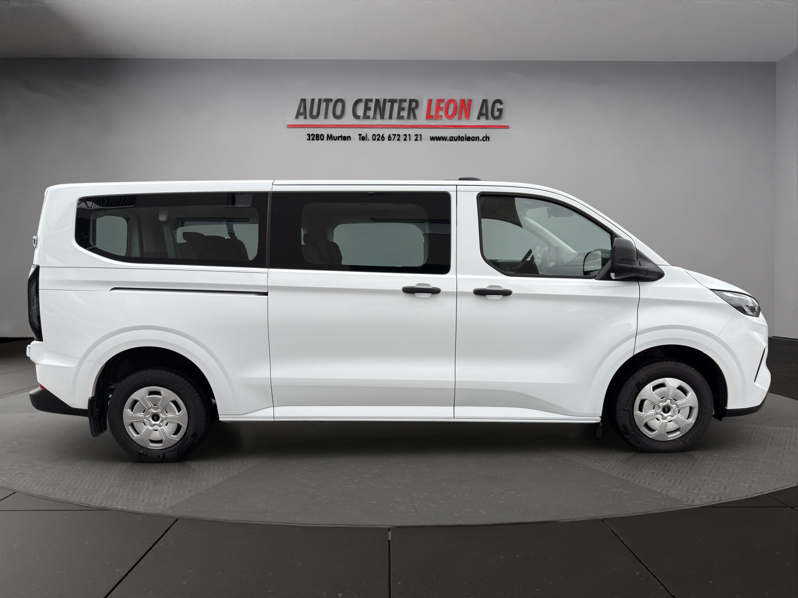 FORD Transit Custom Combi 320 L2H1 Trend Automat-image-6