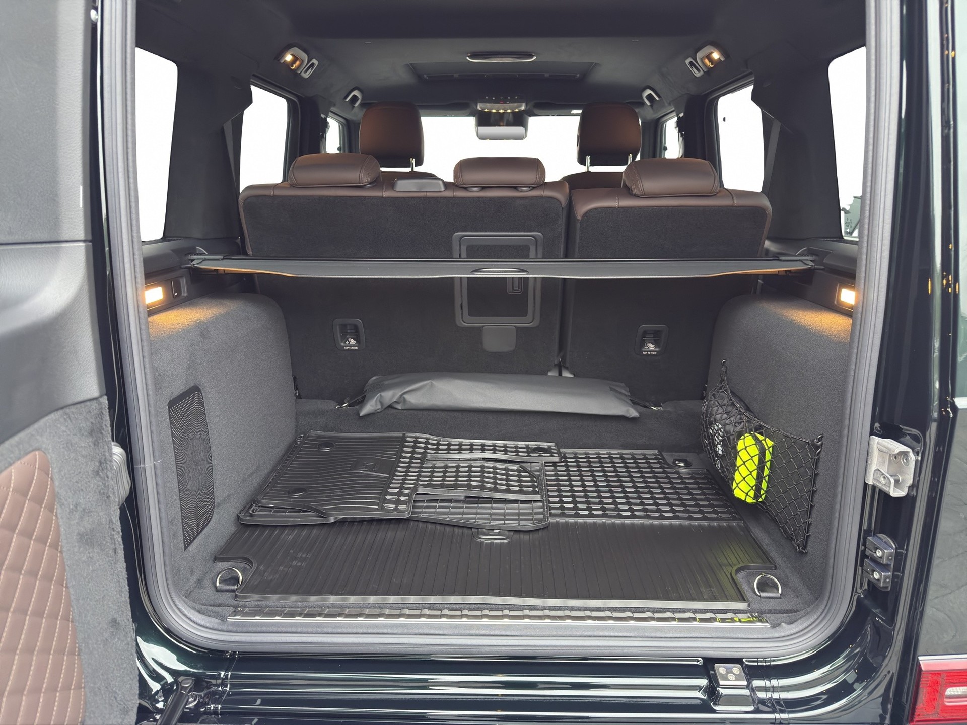 MERCEDES-BENZ G 450d 9G-Tronic-image-9