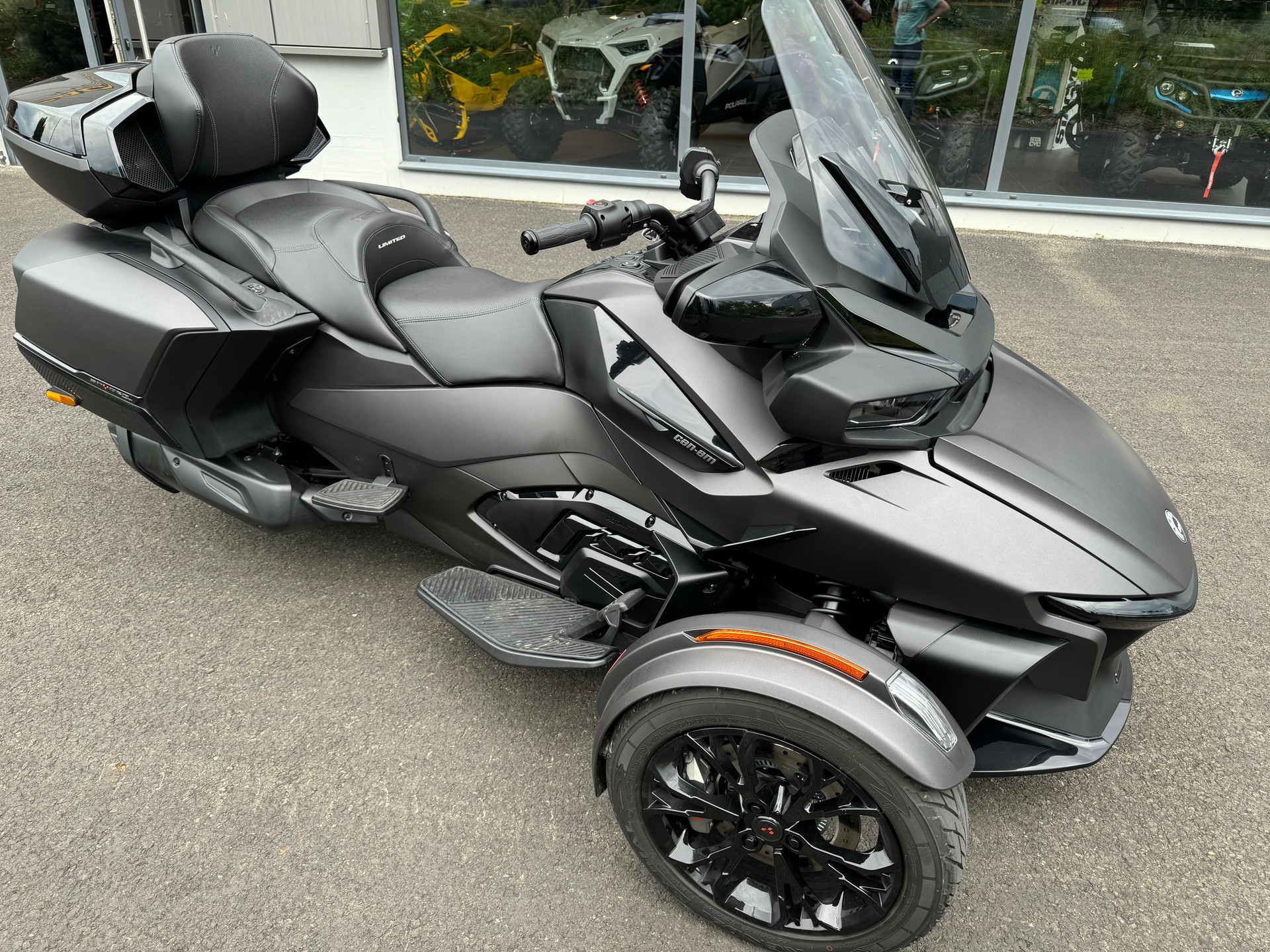 CAN-AM Spyder RT-LTD Dark Edition SE6-image-3