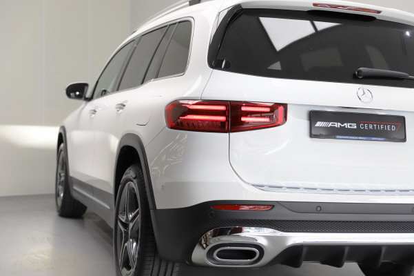 MERCEDES-BENZ GLB 200 7G-Tronic-showroom-element-3