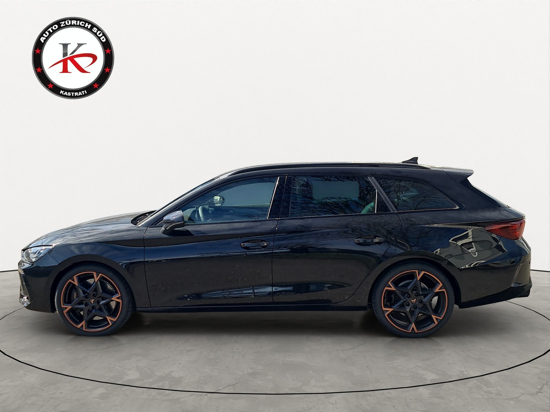 CUPRA LEON ST 2.0 TSI VZ DSG 4Drive-showroom-element-2