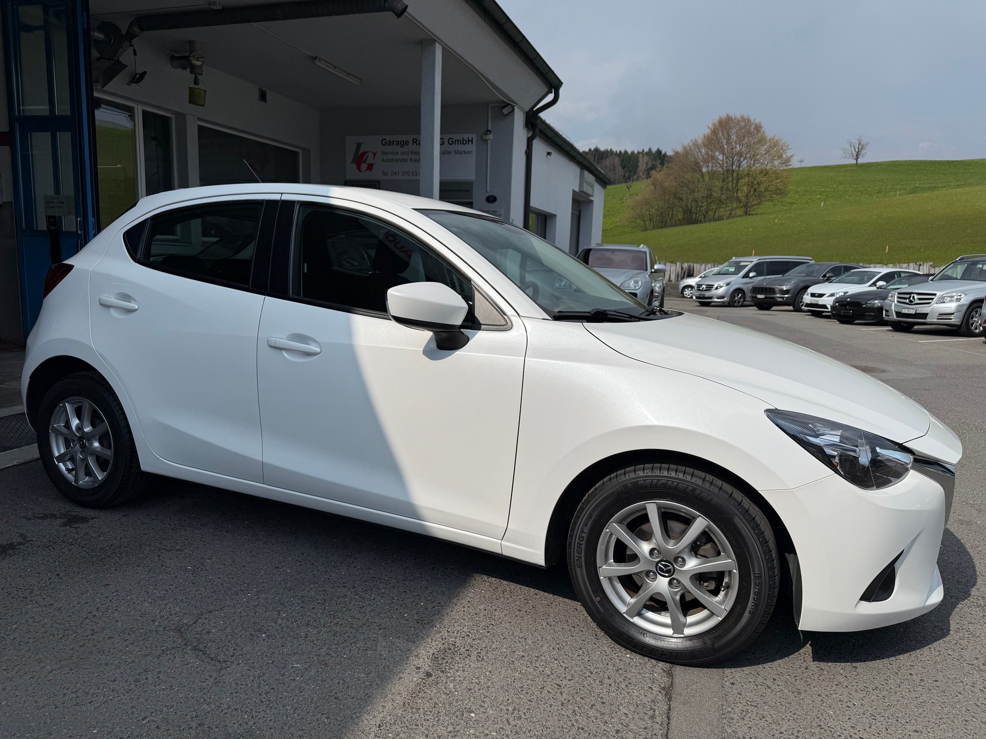 MAZDA 2 1.5i 16V Skyactiv-G Ambition-showroom-element-2
