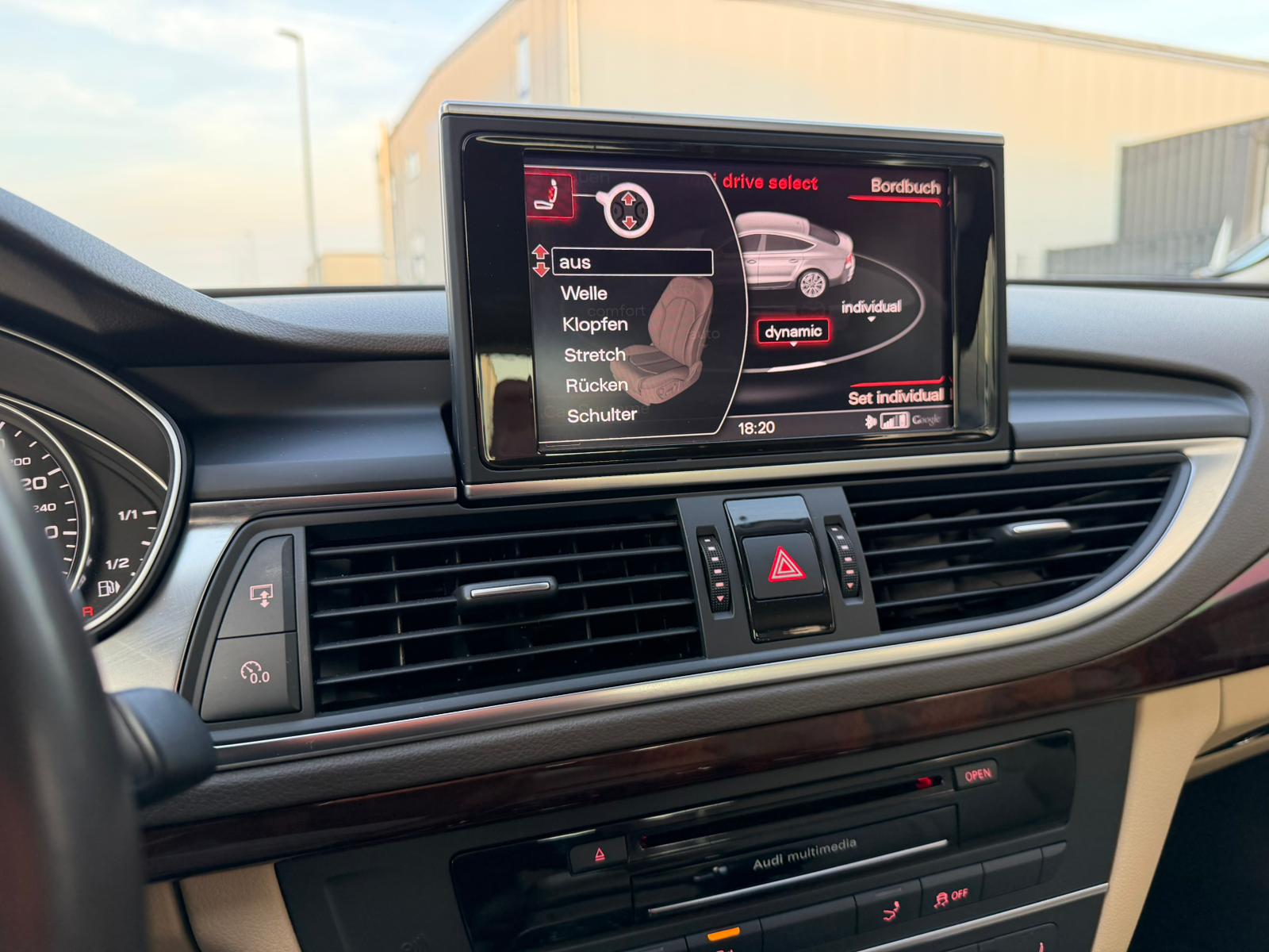 AUDI A7 Sportback 3.0 TDI quattro S-tronic-image-23