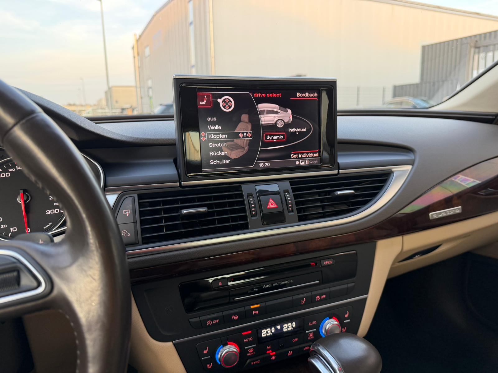 AUDI A7 Sportback 3.0 TDI quattro S-tronic-image-22