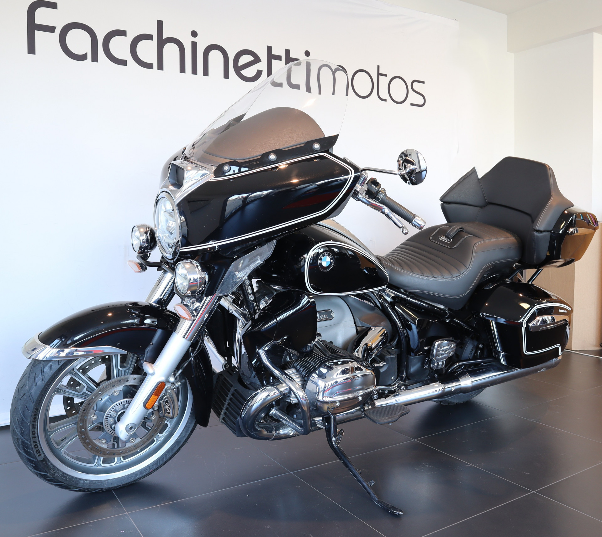 BMW R 18 Transcontinental-image-1