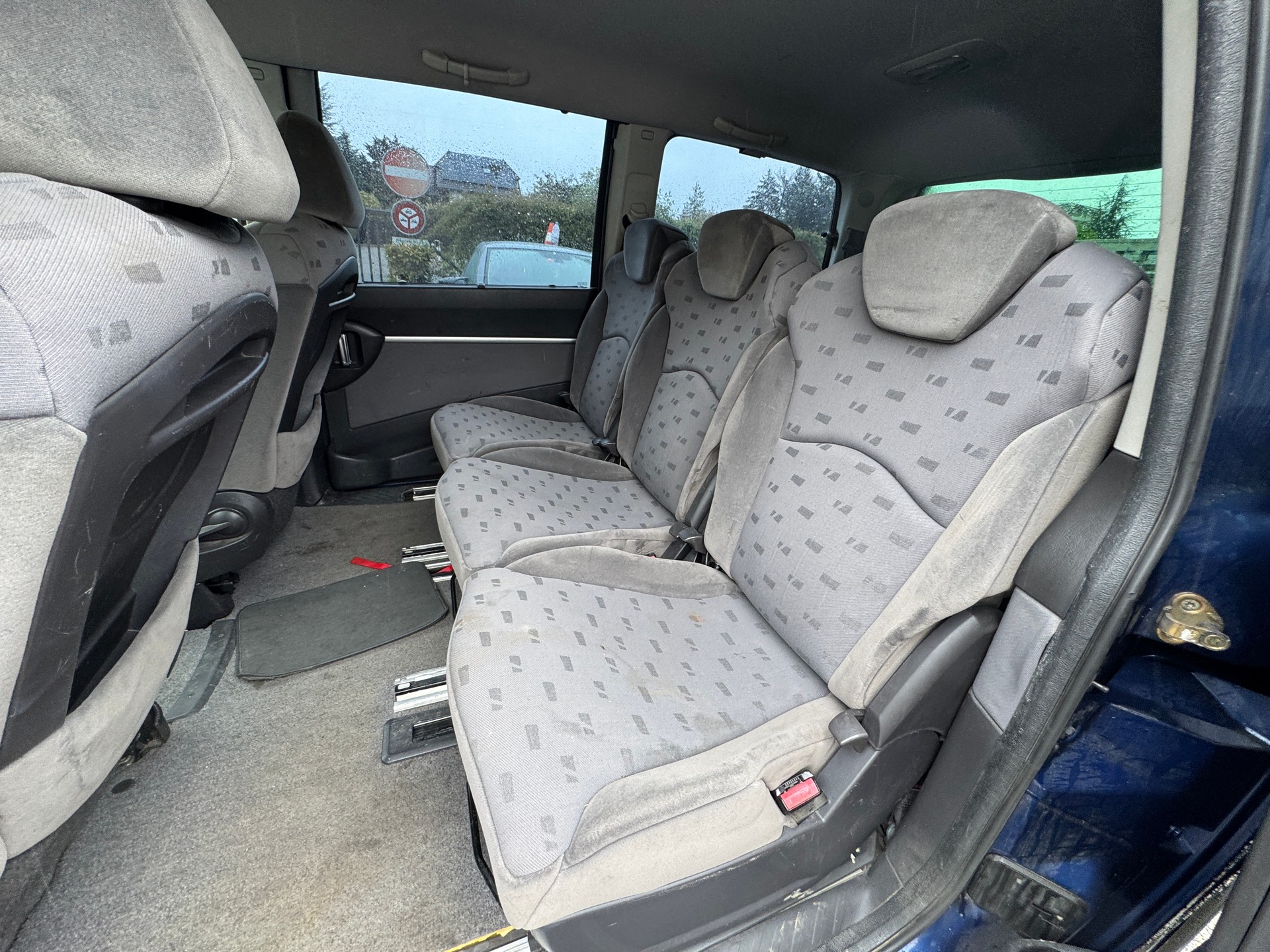 PEUGEOT 807-image-8