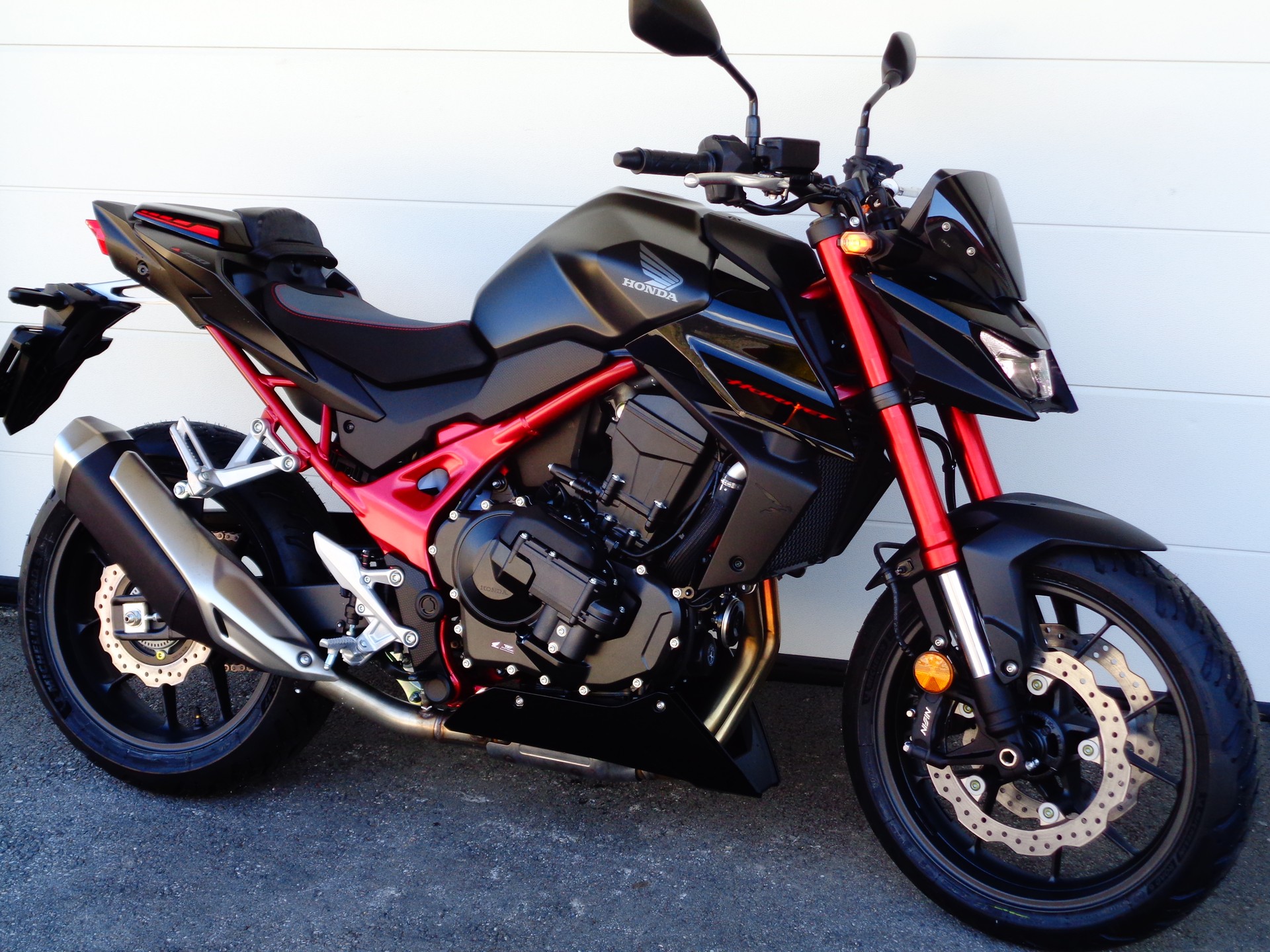HONDA CB 750 Hornet E-Clutch EC-image-0