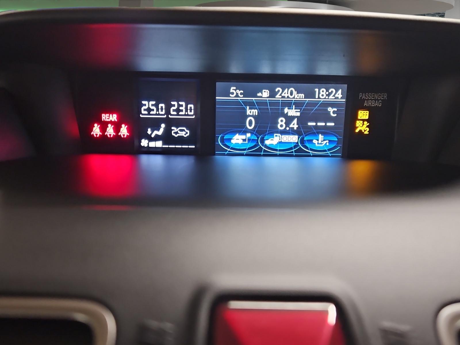 SUBARU Forester Station 2.0 Swiss-image-18