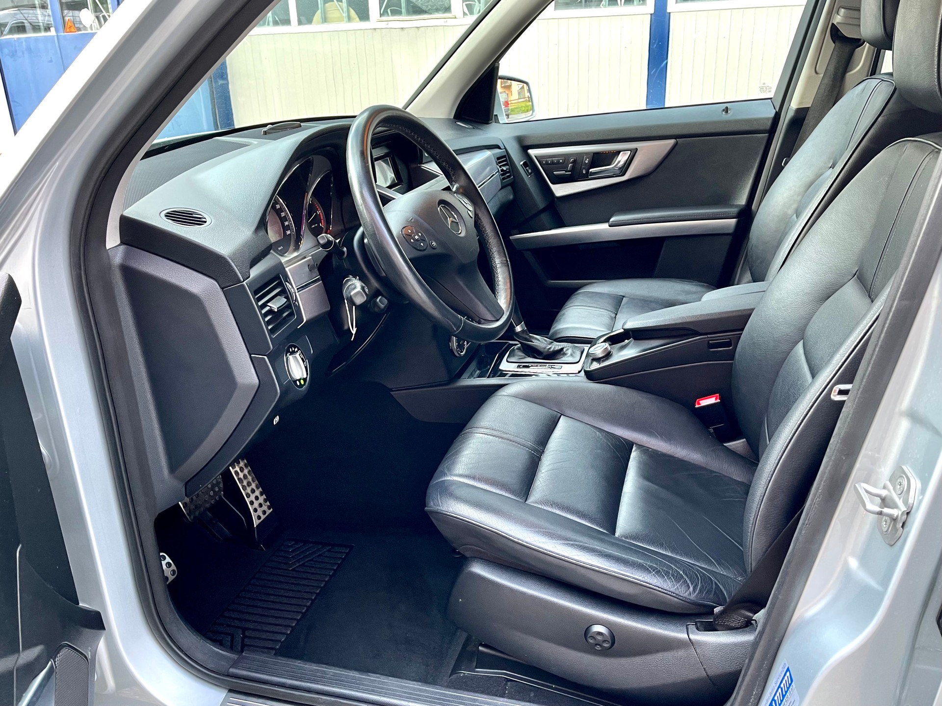 MERCEDES-BENZ GLK 350 CDI (320 CDI) 4Matic 7G-Tronic-image-13
