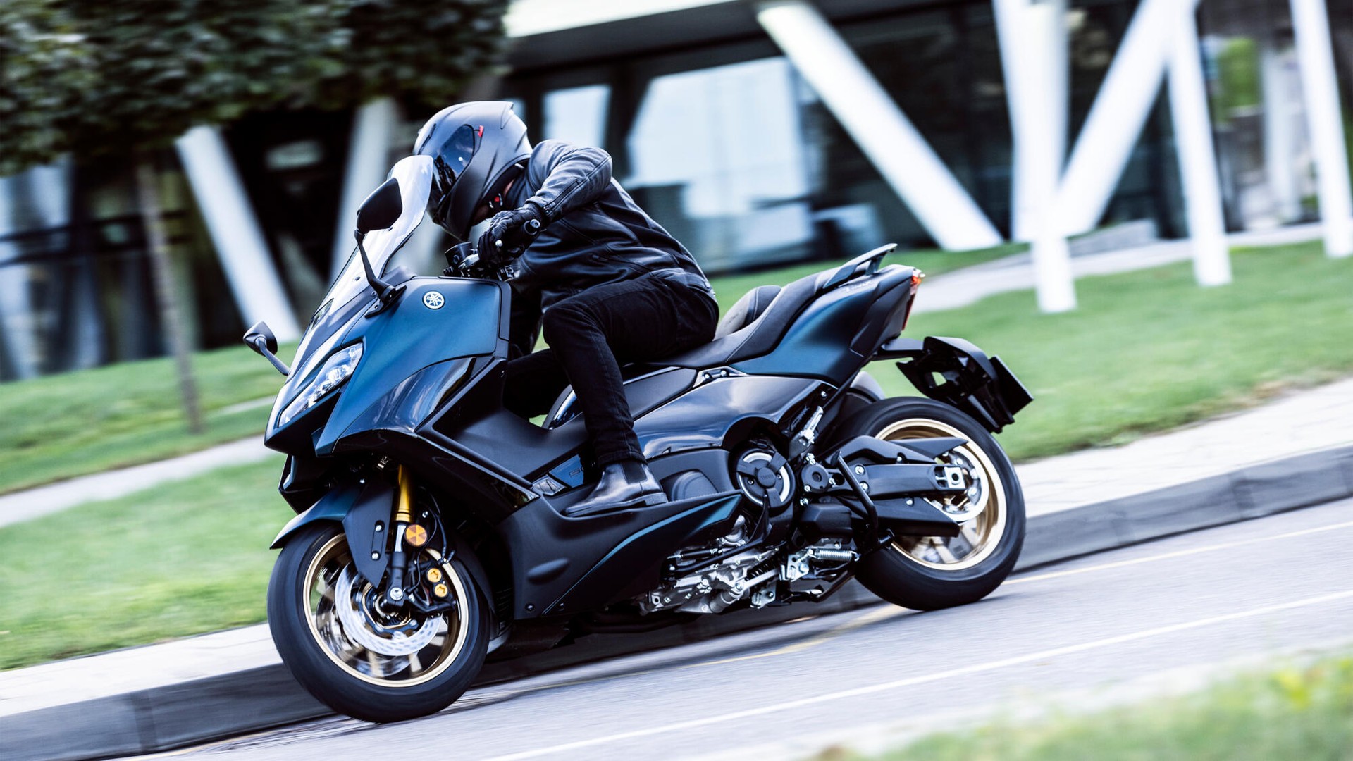 YAMAHA T-MAX XP TechMax-image-6