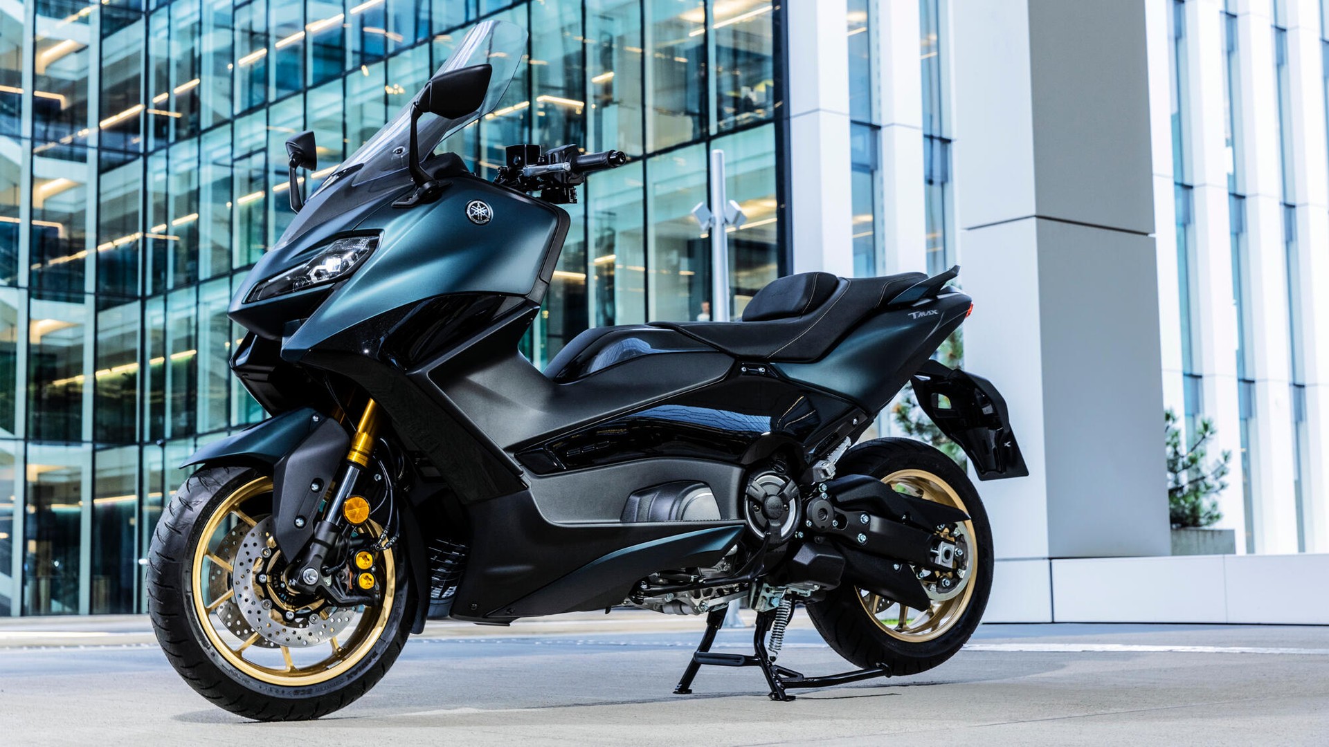 YAMAHA T-MAX XP TechMax-image-4