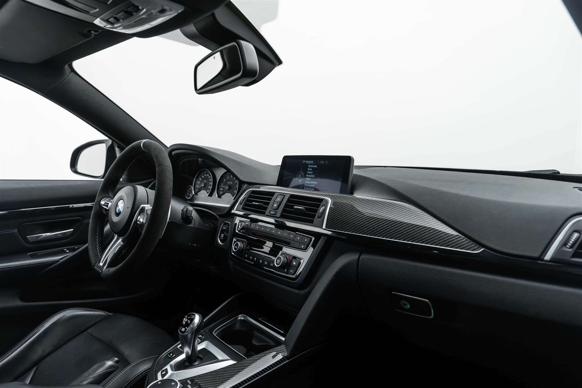 BMW M4 Coupé DKG-image-10