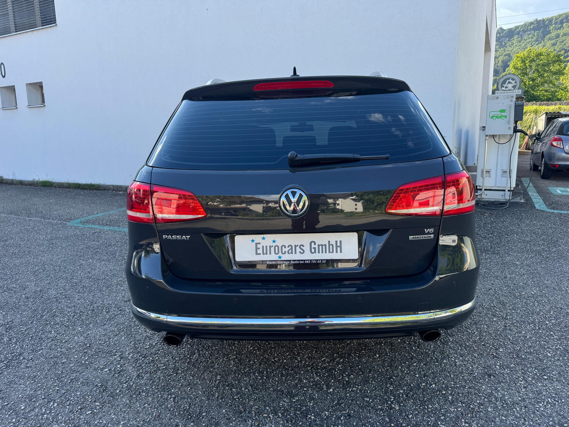 VW Passat Variant 3.6 Highline 4Motion DSG-image-4