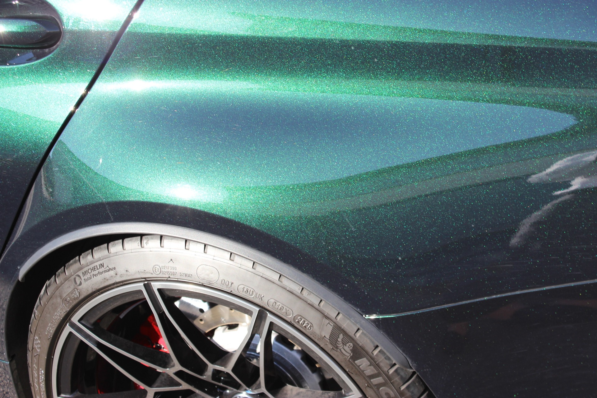 BMW M3 Touring xDrive Competition M CARBON EXTERIEURPAKET Sonderlackierung*DARK EMERALD GREEN METALLIC*-image-13