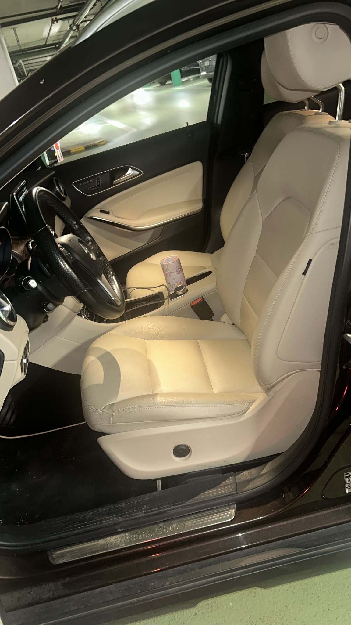 MERCEDES-BENZ GLA 250-image-4