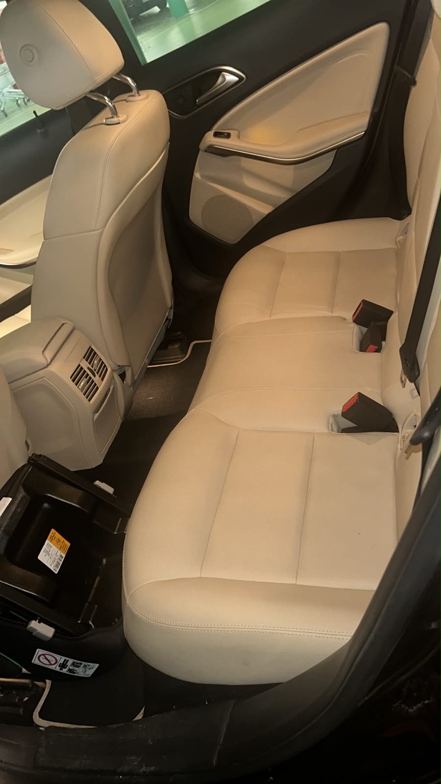 MERCEDES-BENZ GLA 250-image-7
