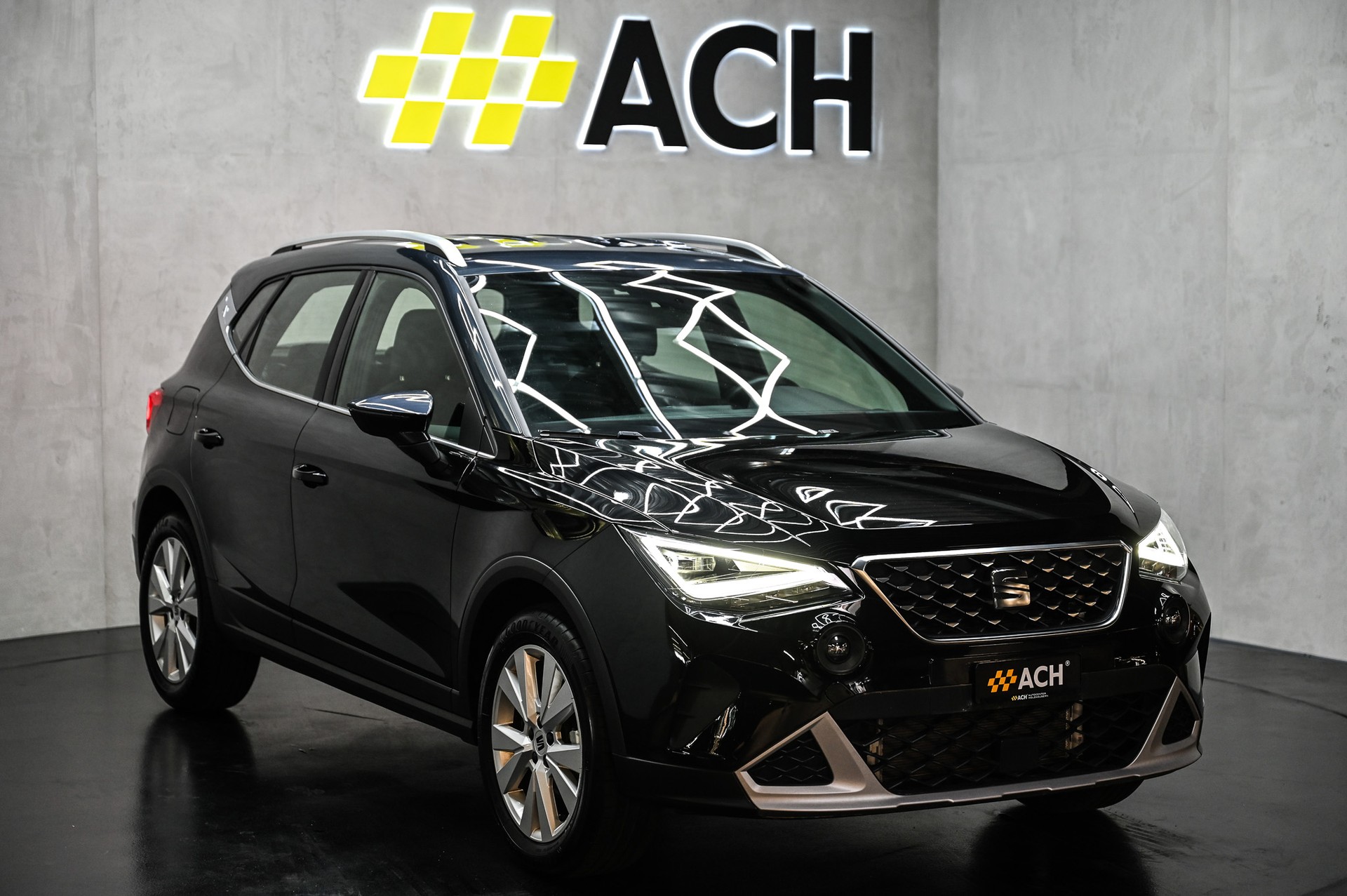 SEAT Arona 1.0 TSI 110 Style DSG-image-0