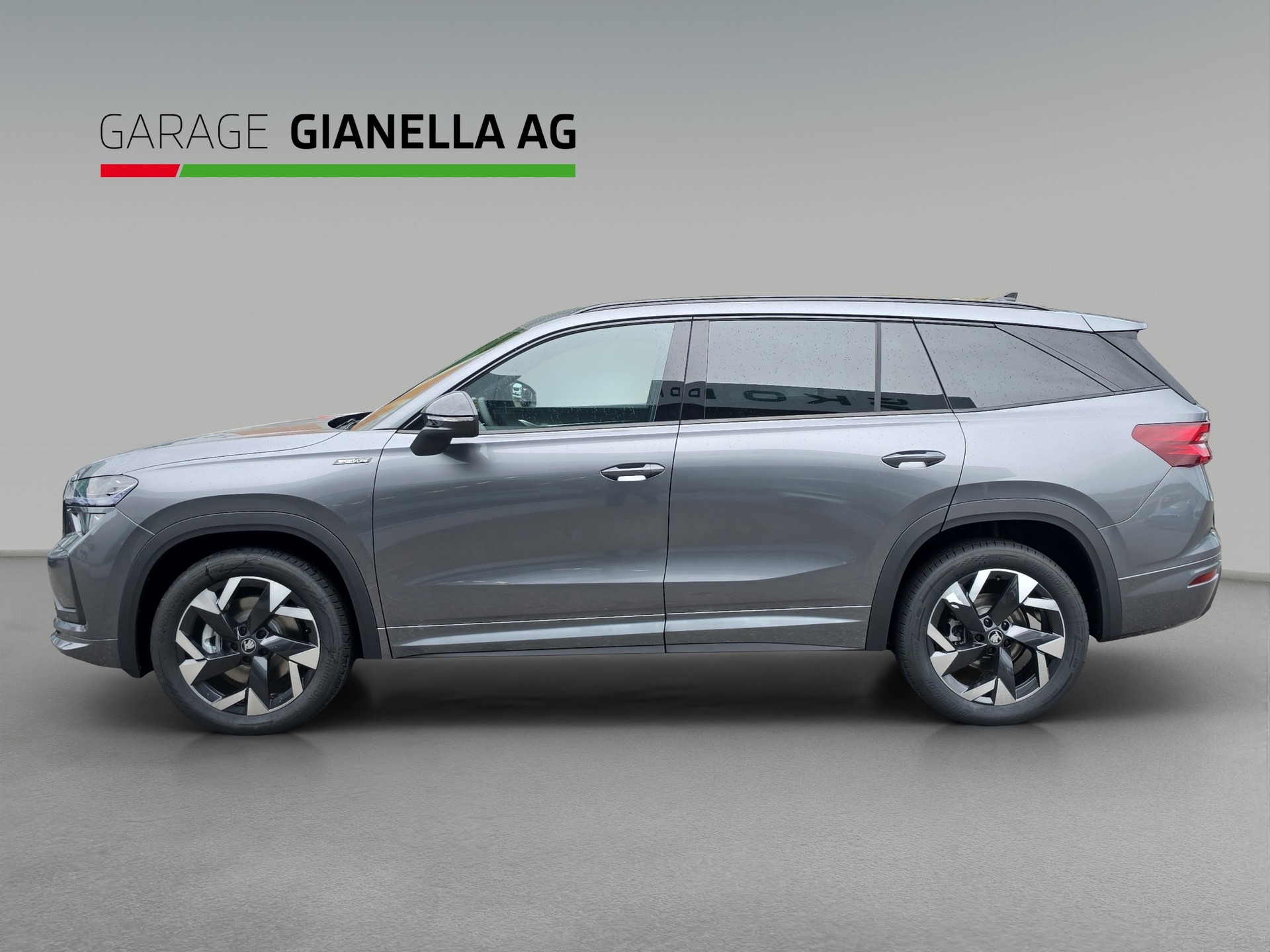 SKODA Kodiaq 2.0 TSI Sportline 4x4-image-1