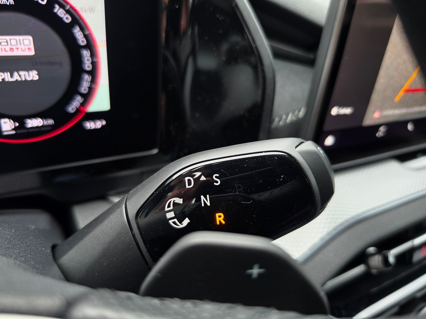 SKODA Kodiaq 2.0 TSI Sportline 4x4-image-12