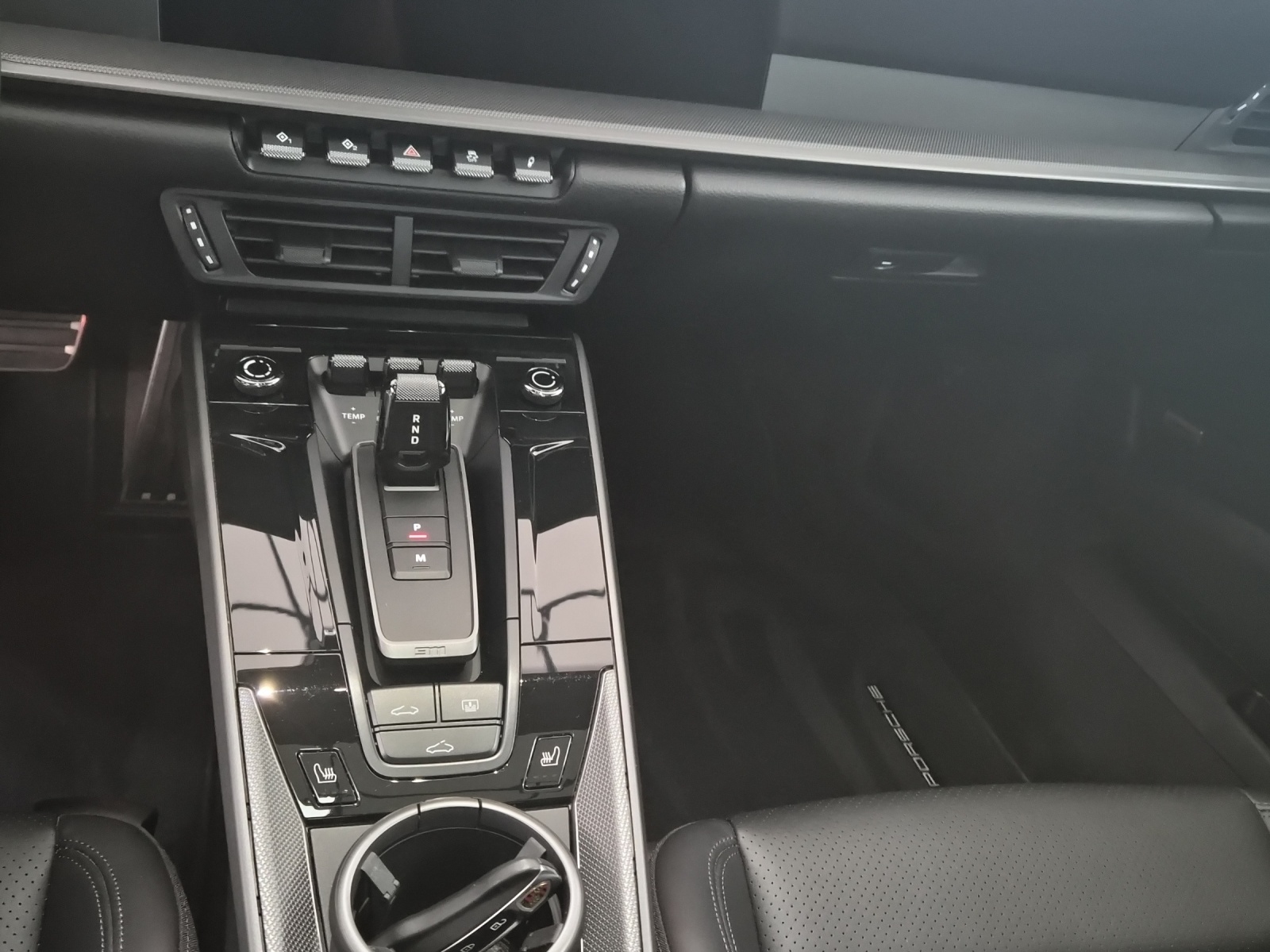 PORSCHE 911 Carrera PDK-image-5