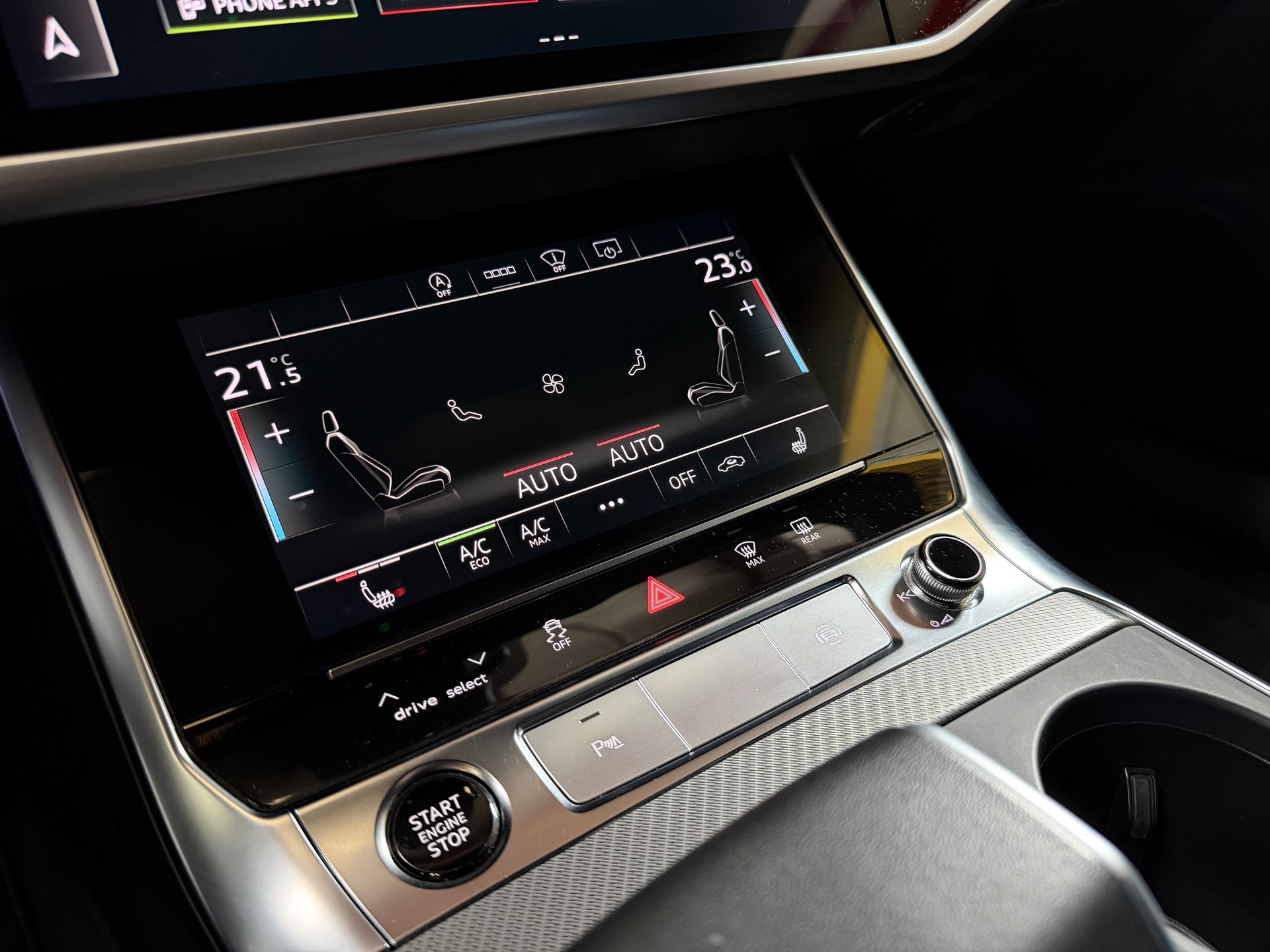 AUDI A6 Avant 45 TFSI Sport S-tronic quattro-image-19