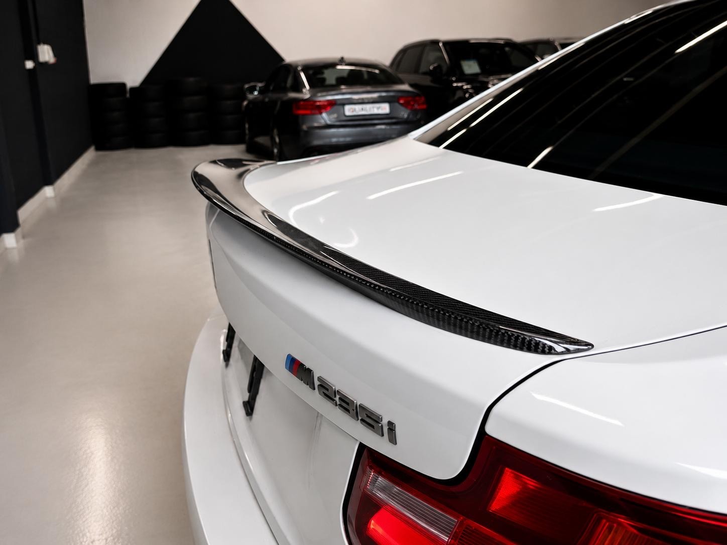 BMW M235i Steptronic-image-11