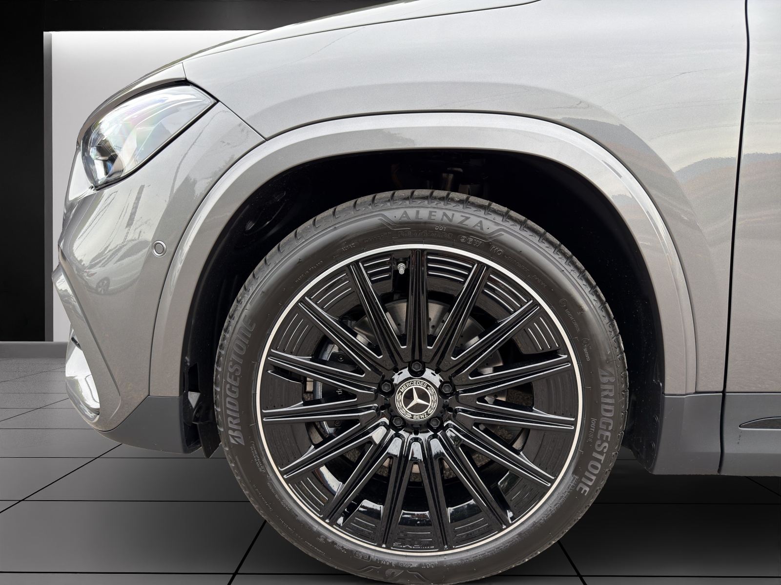 MERCEDES-BENZ GLA 200 Night Star 7G-DCT-image-5
