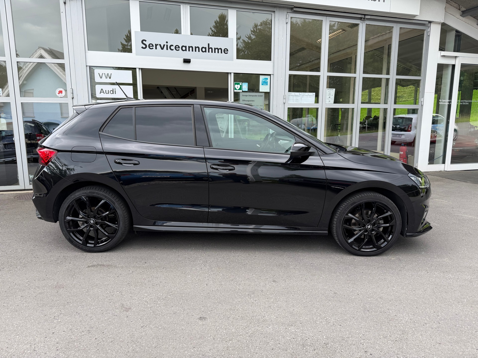 SKODA Fabia 1.5 TSI Monte Carlo DSG-showroom-element-3