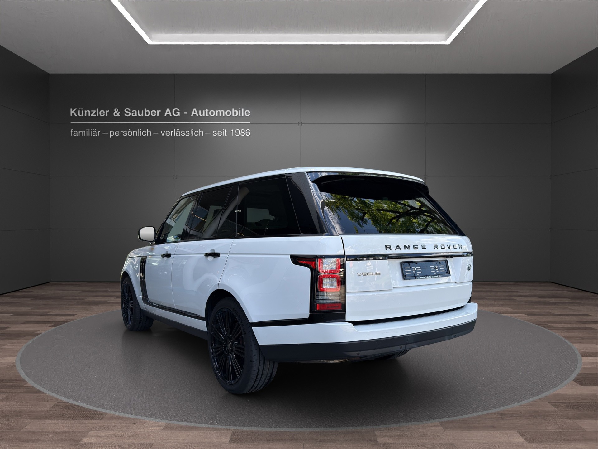 LAND ROVER Range Rover 3.0 TDV6 Vogue Automatic-image-17