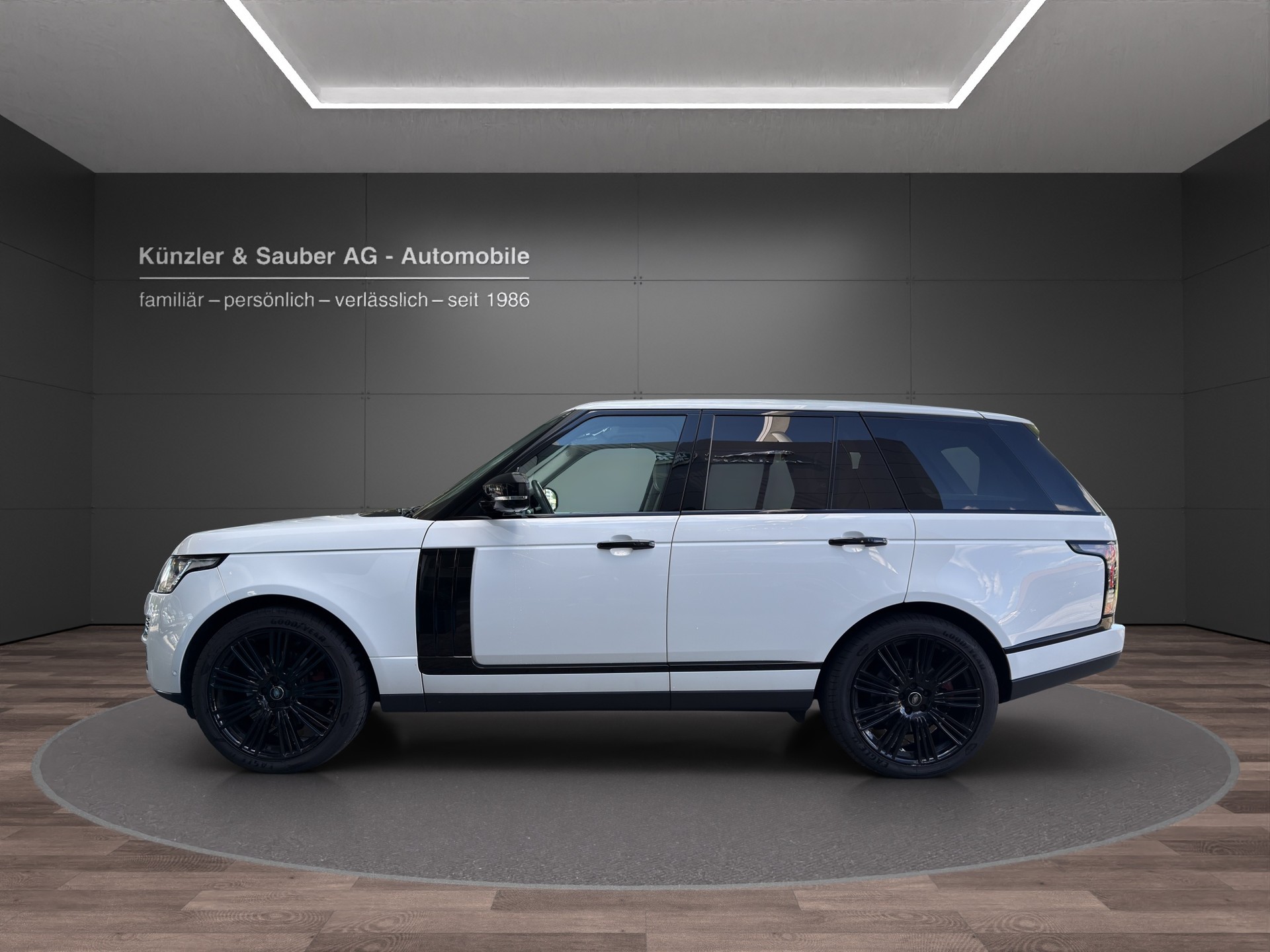 LAND ROVER Range Rover 3.0 TDV6 Vogue Automatic-showroom-element-1