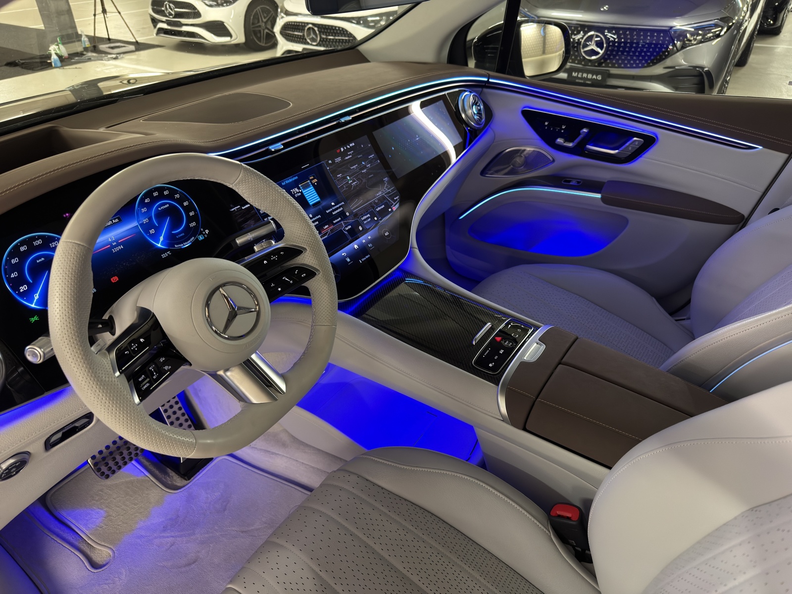 MERCEDES-BENZ EQS SUV 450 4Matic Executive Edition-image-10