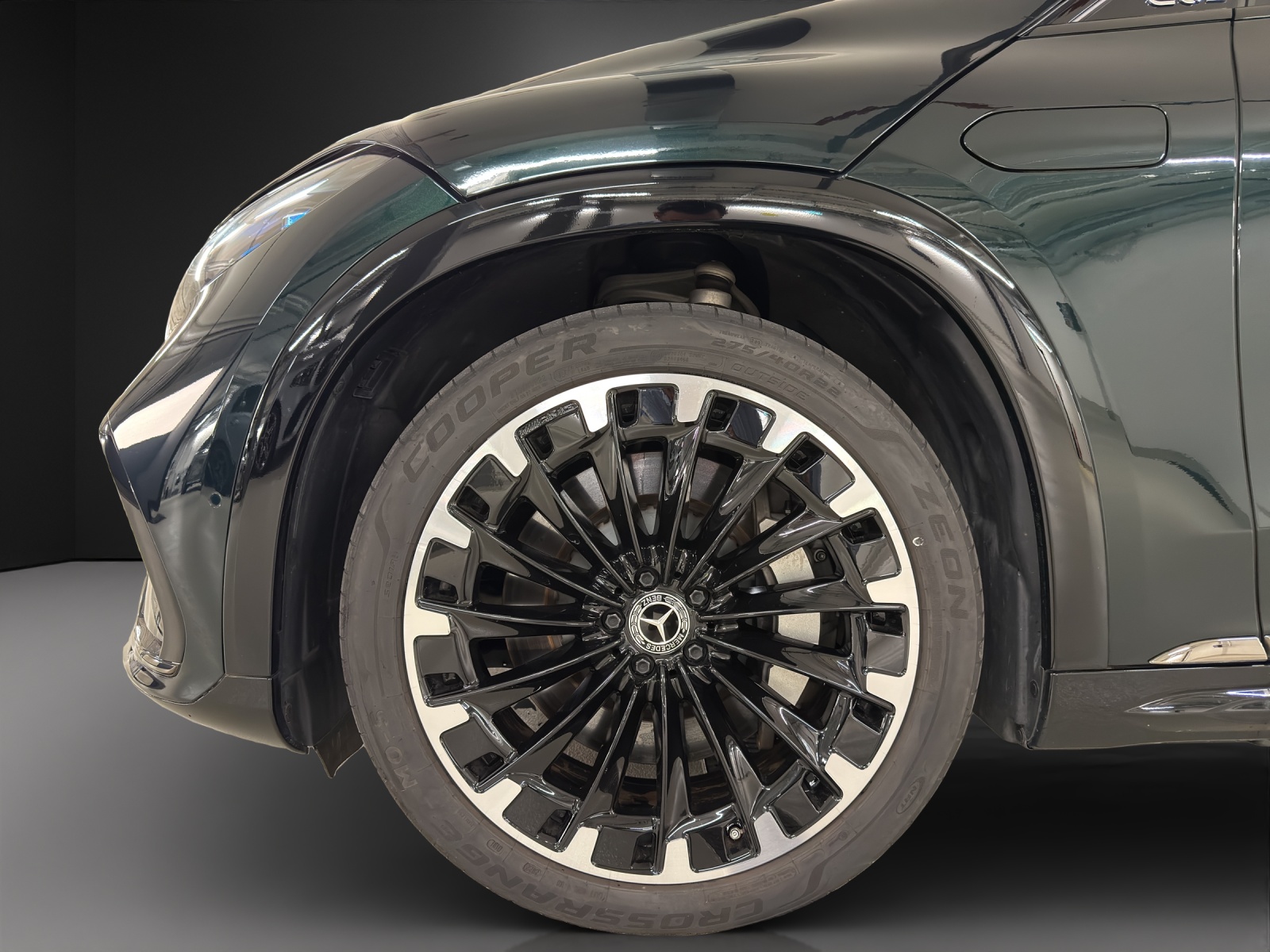 MERCEDES-BENZ EQS SUV 450 4Matic Executive Edition-image-8