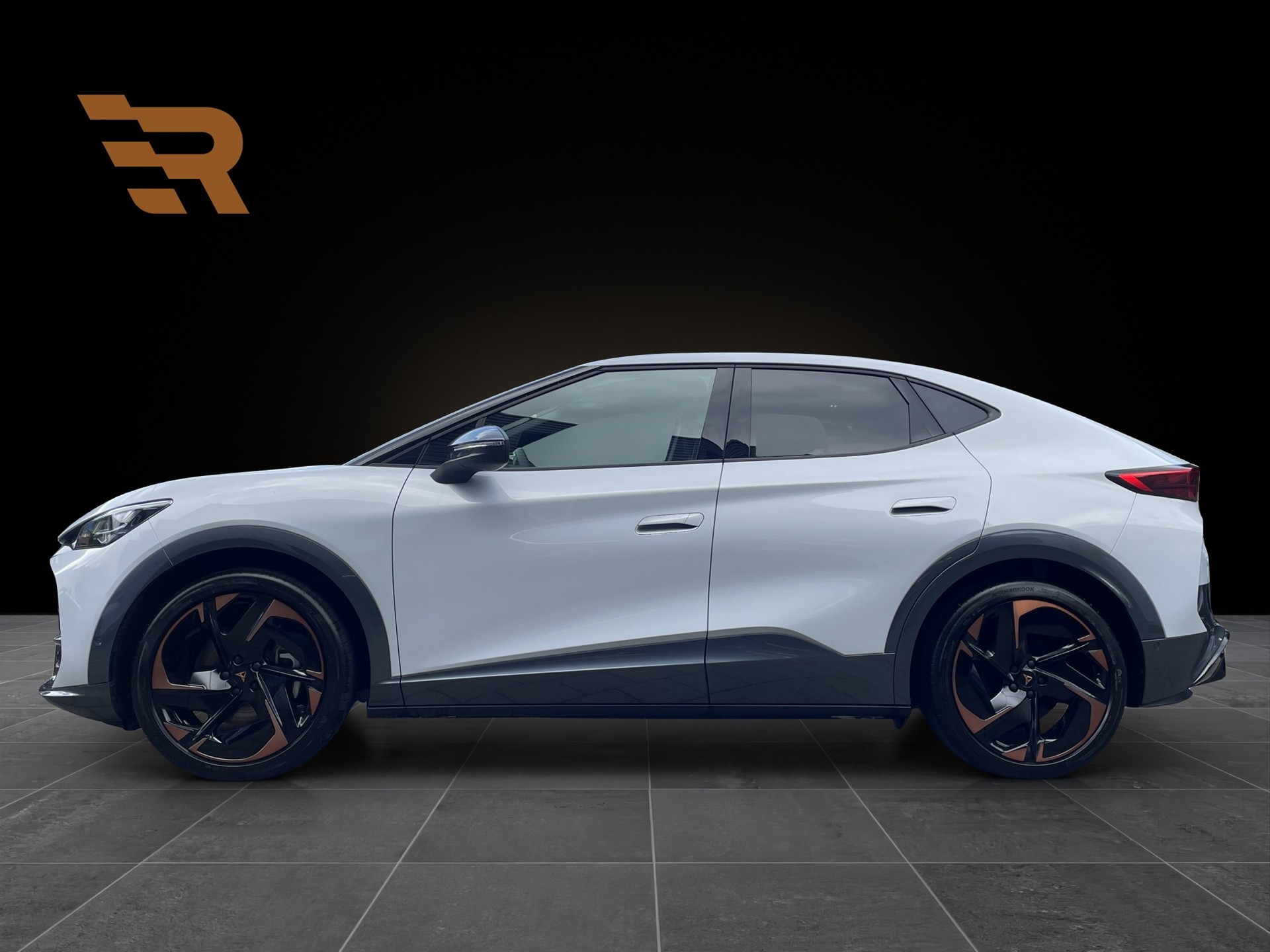 CUPRA Tavascan Type 9 77 kWh Adrenaline Prime Edition-showroom-element-1