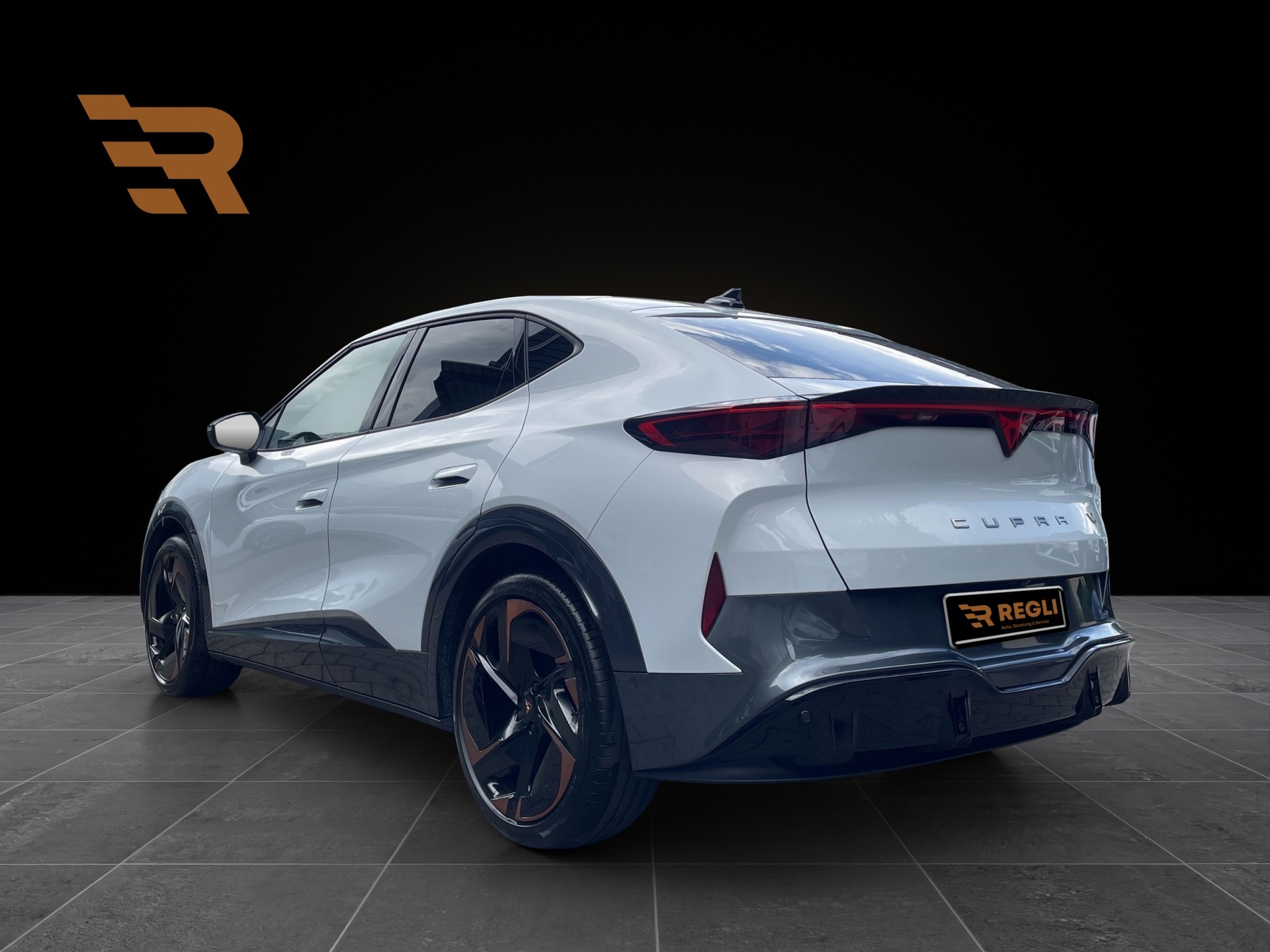 CUPRA Tavascan Type 9 77 kWh Adrenaline Prime Edition-showroom-element-2