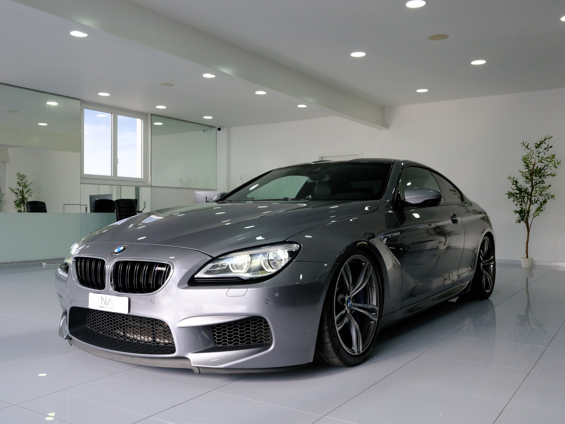 BMW M6 Coupé Drivelogic-showroom-element-3