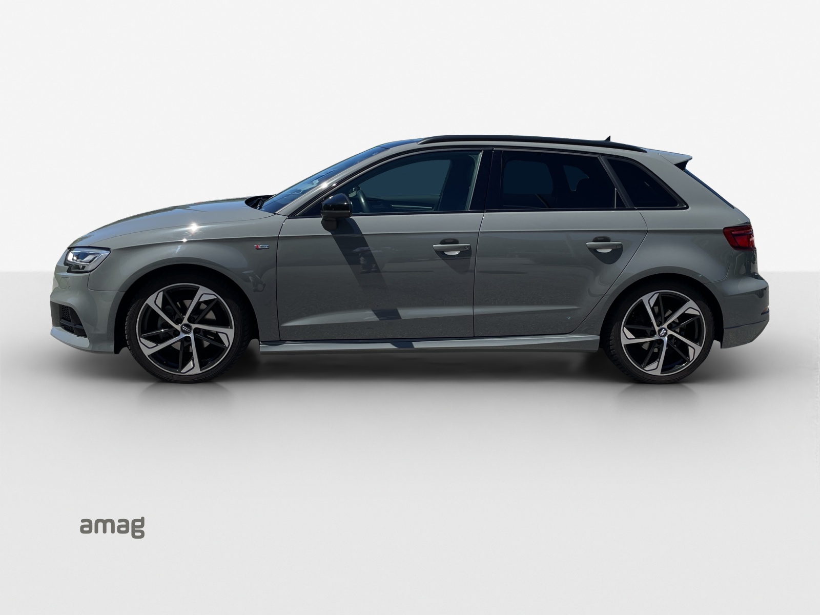 AUDI A3 Sportback 1.5 TFSI S-tronic Sport-image-1