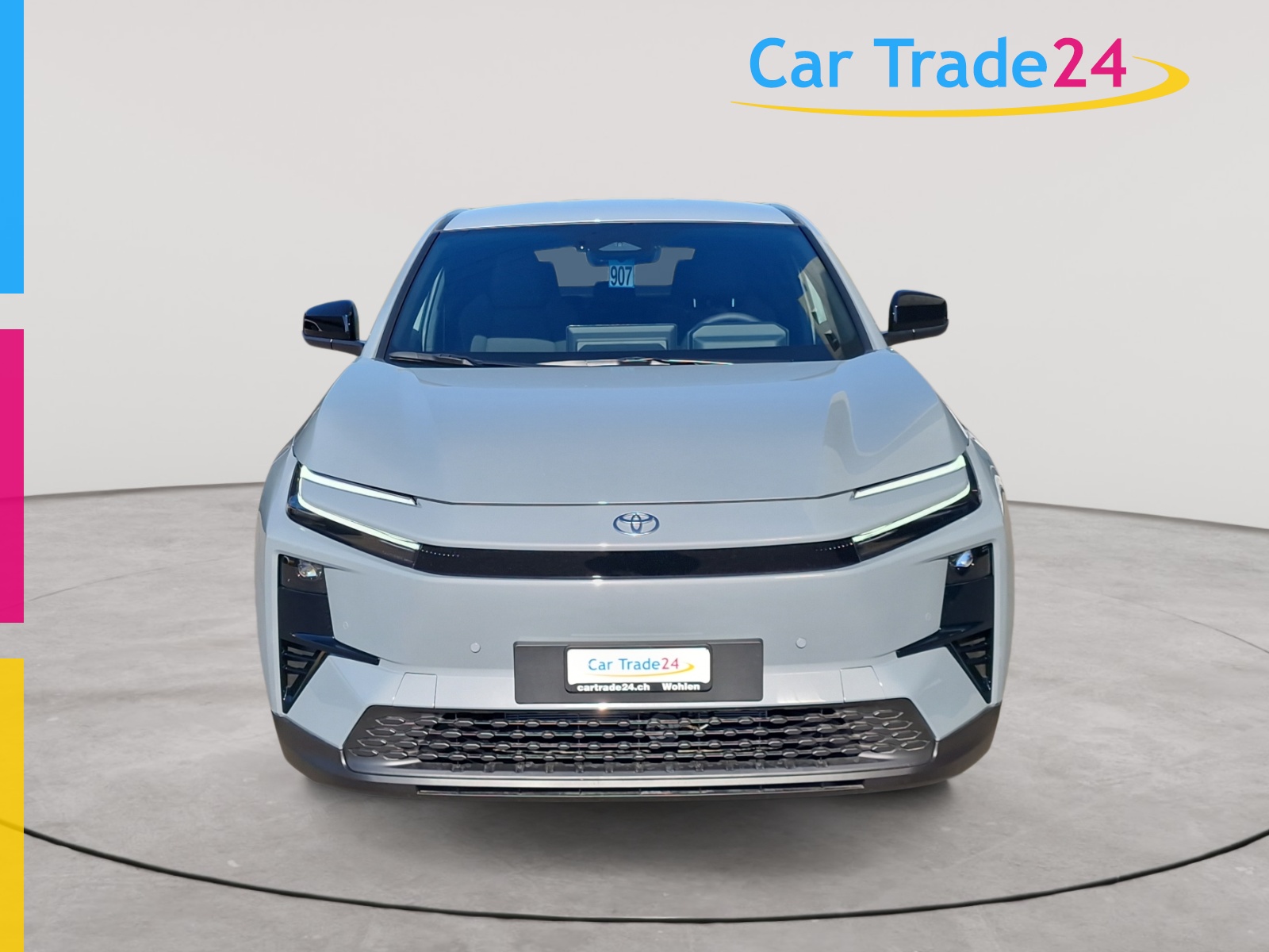 TOYOTA C-HR+ 77 kWh Style FWD Reichweite 607 km-showroom-element-2
