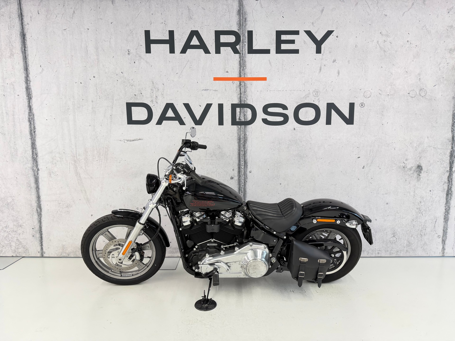 HARLEY-DAVIDSON FXST Softail Standard 107-image-3