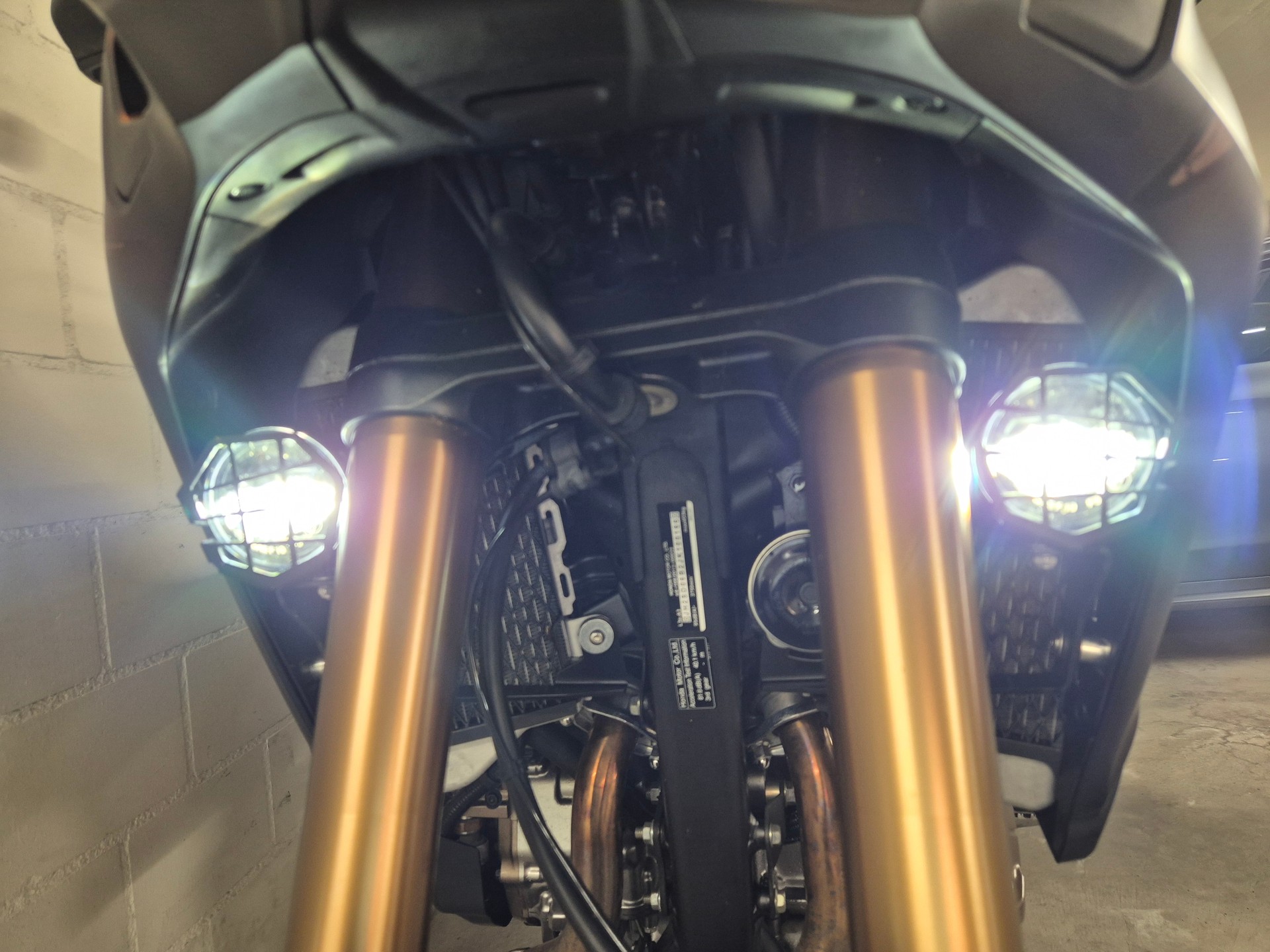 HONDA CRF 1000 AD DCT Adventure Africa Twin-image-12