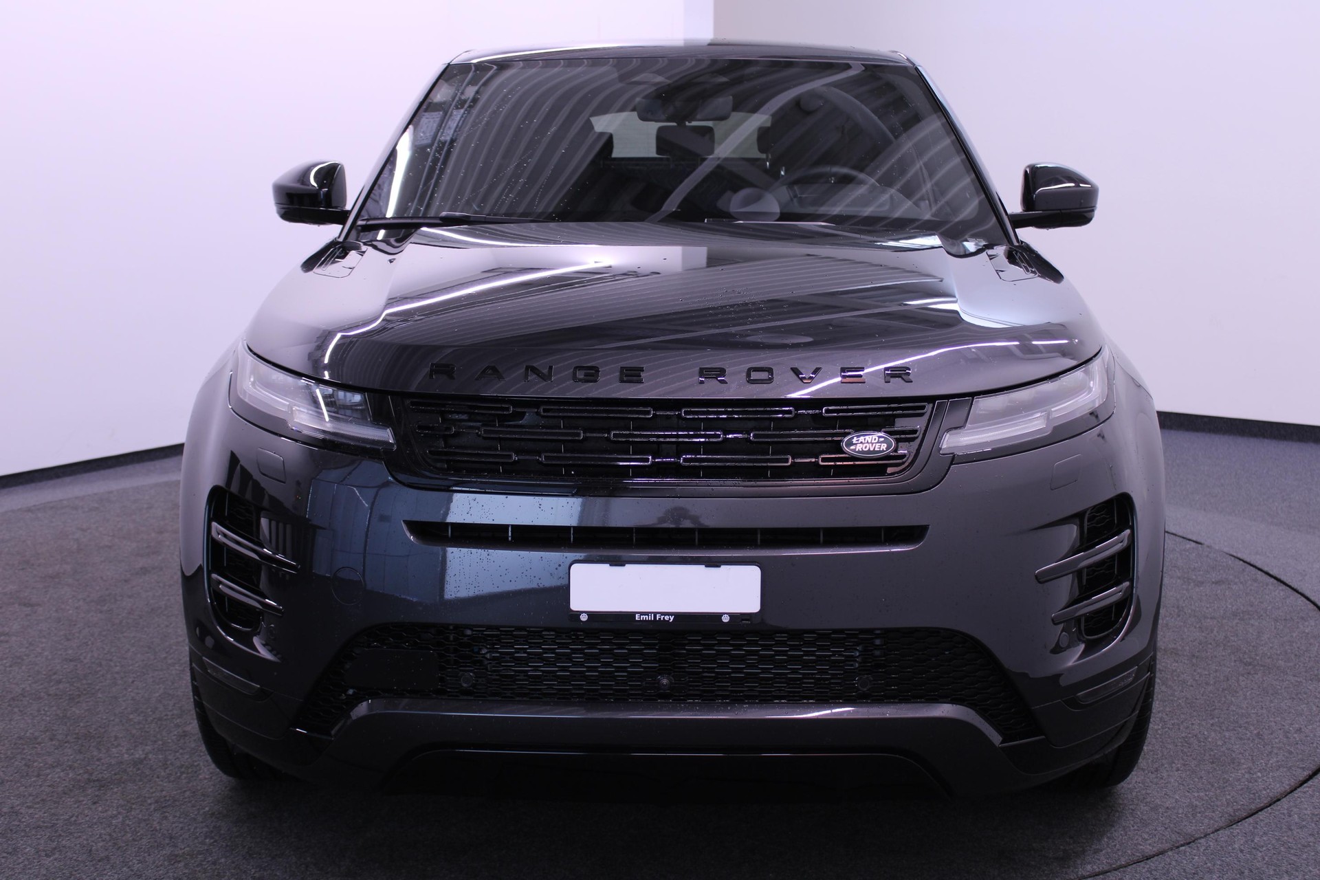 LAND ROVER Range Rover Evoque 1.5 T 270e Dynamic HSE / Herbstprämie von 500-2000 CHF oder 1.99% Leasing-Aktion auf Occasions-Fahrzeuge-showroom-element-1
