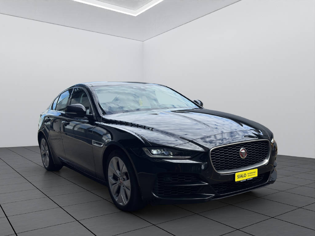 JAGUAR XE 2.0 T 250 S-showroom-element-2