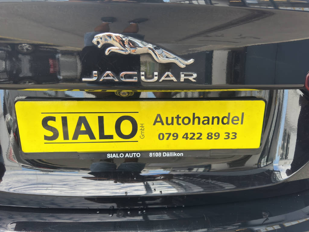 JAGUAR XE 2.0 T 250 S-image-16