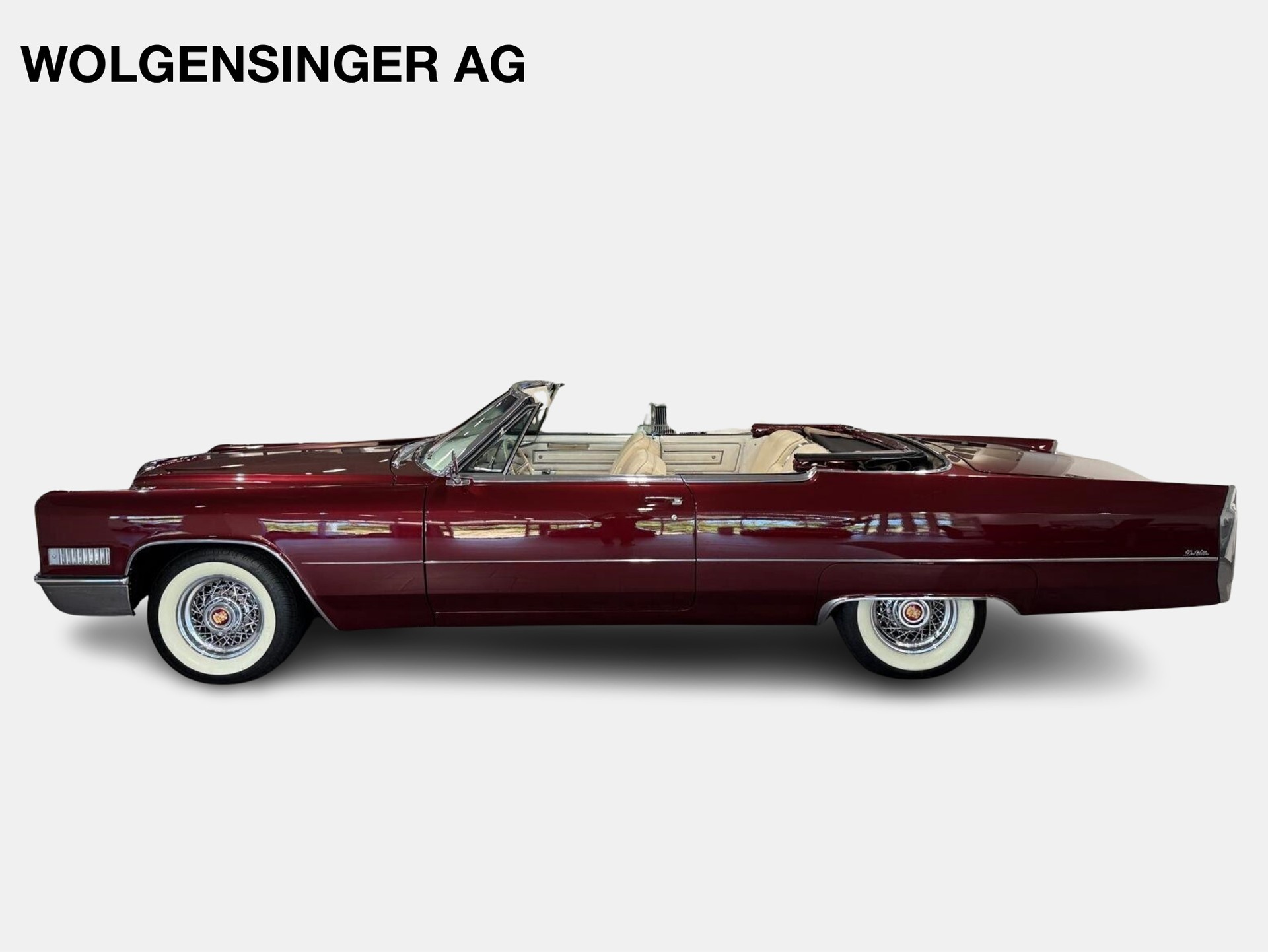 CADILLAC DEVILLE-showroom-element-3