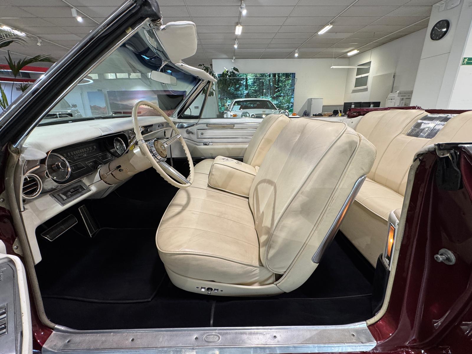 CADILLAC DEVILLE-image-8