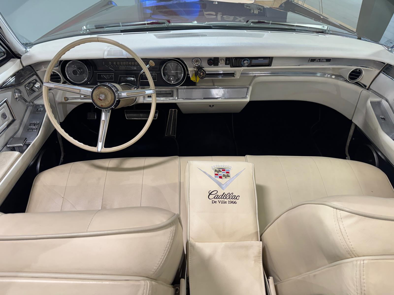 CADILLAC DEVILLE-image-12