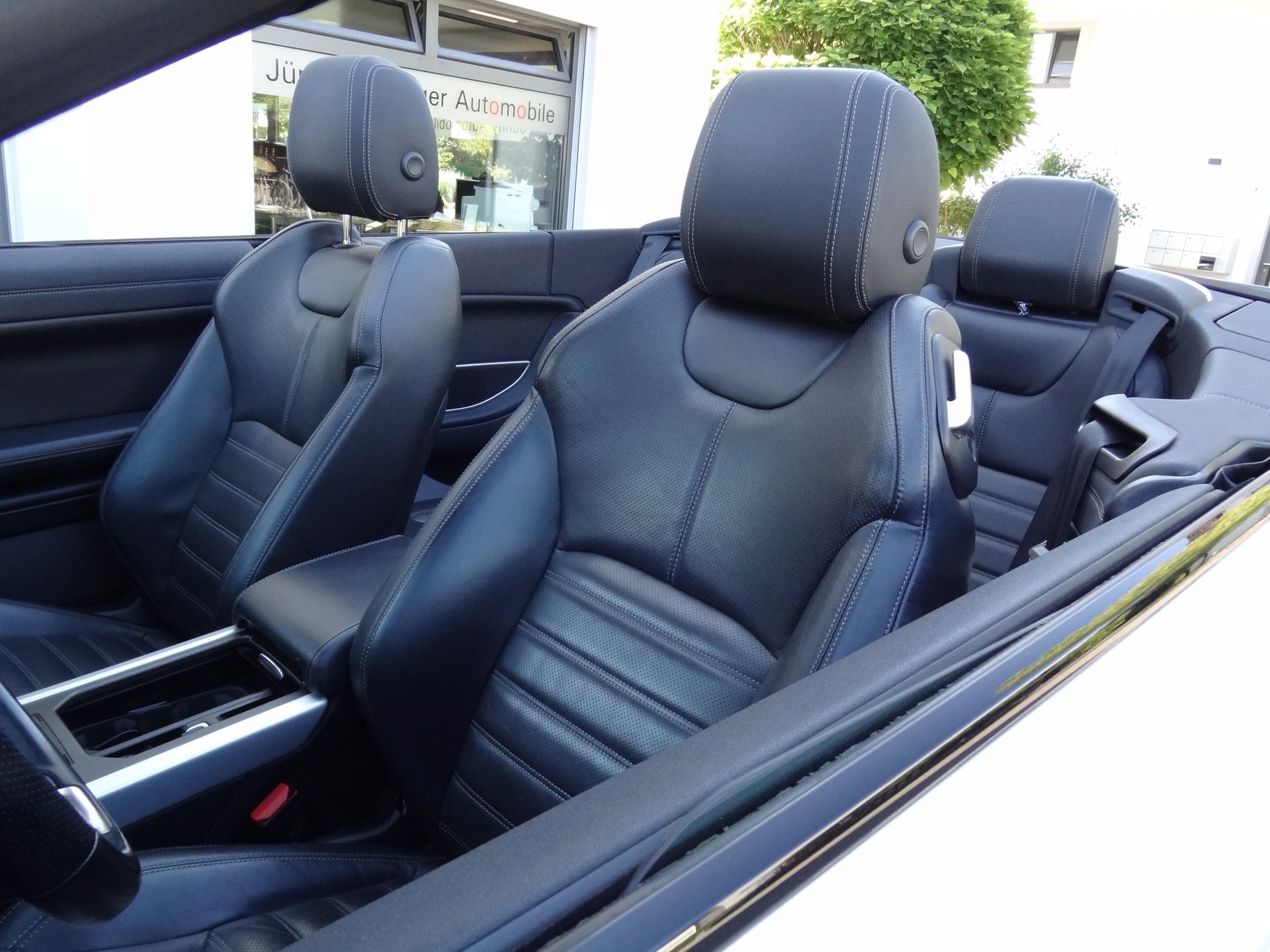 LAND ROVER Range Rover Evoque Conver. 2.0 TD4 HSE Dynamic AT9-image-13
